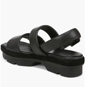Vince Bowie Black Leather Lug Platform Sandals Women’s 9 (Estimated)